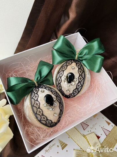 Шарики на елку ручной работы