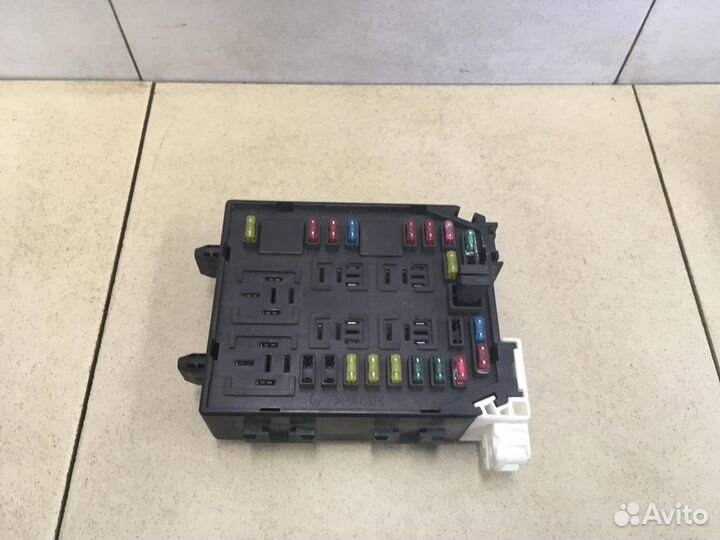 Блок предохранителей Hover H3 2010