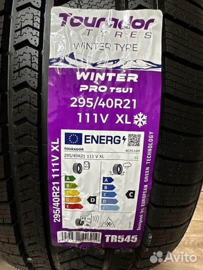 Tourador Winter Pro TSU1 295/40 R21 109V
