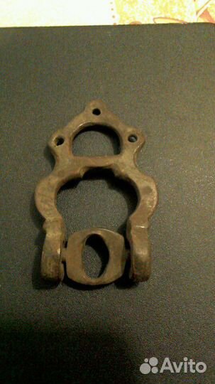 Навес от старинного сундука