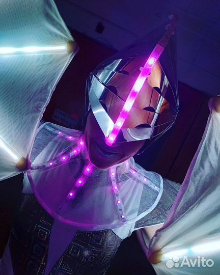 Фаер огненное неоновое световое шоу