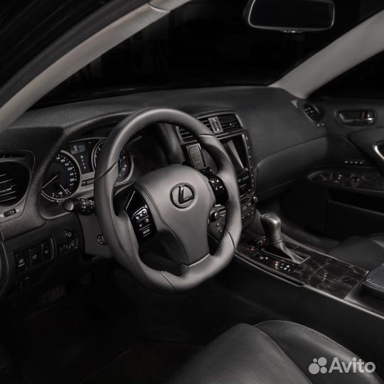 Руль Lexus is 250
