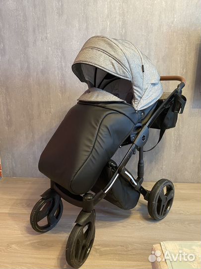 Коляска 2 в 1 Junama city