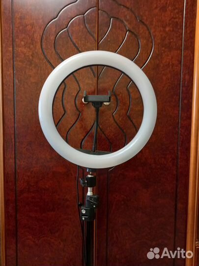 Лампа для селфи со штативом