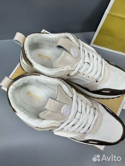 Кроссовки натуральная кожа