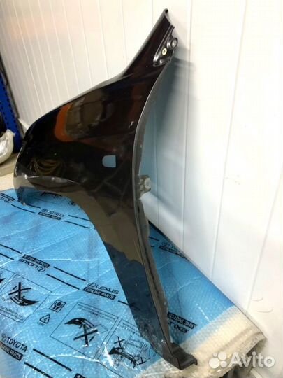 Крыло переднее левое Toyota Lc 200 2008-2012