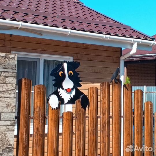 Собачка, петух, Украшение для забора