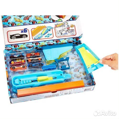 Трек Hot Wheels Celebration box GWN96