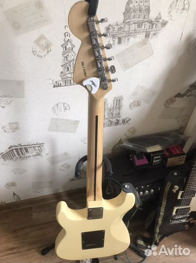 Реплика Fender Stratocaster