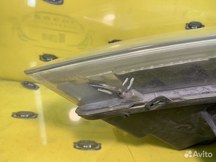 Фара левая Volkswagen Phaeton 2002-2010