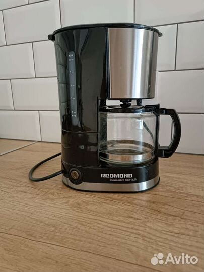 Кофеварка капельная redmond