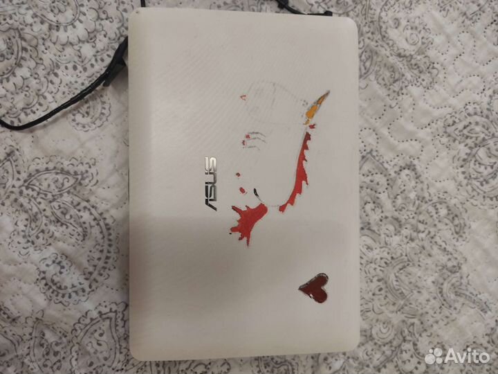 Нетбук на запчасти