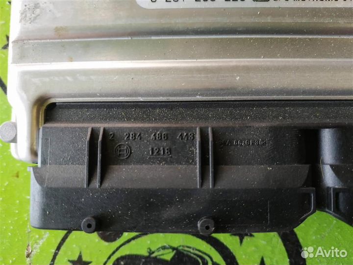 Блок управления двигателем Audi A4 8E cabrio