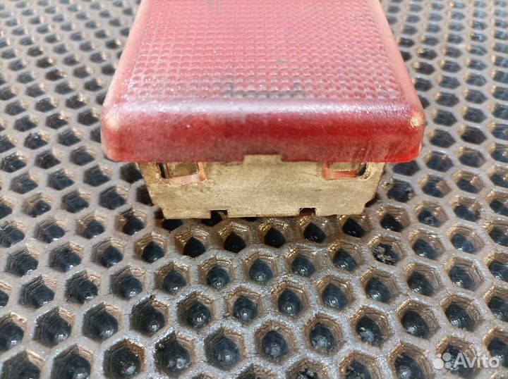 8140037 Плафон салонный Renault Premium