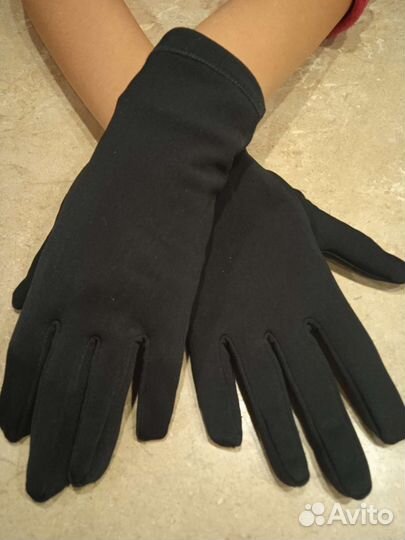 Перчатки из термоткани для фигуристов на заказ