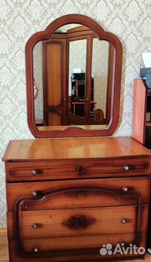 Спальный гарнитур бу