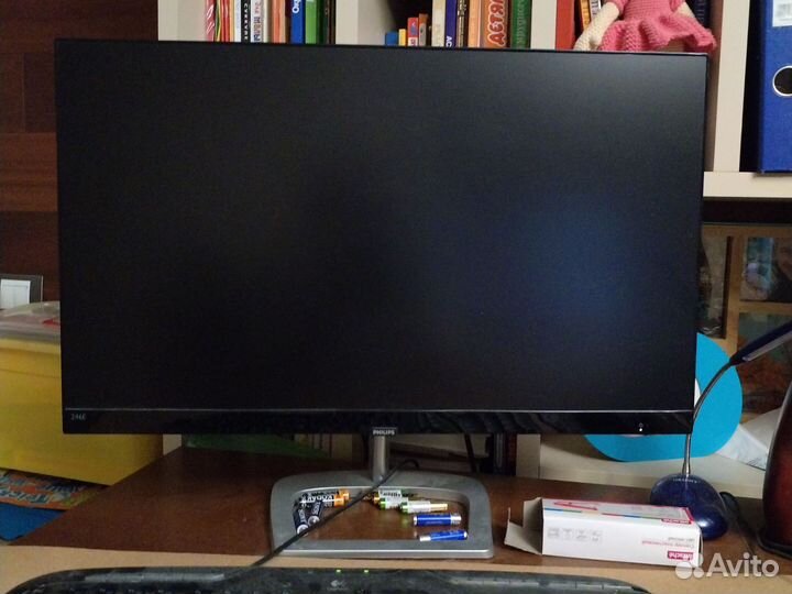 Монитор Philips 24