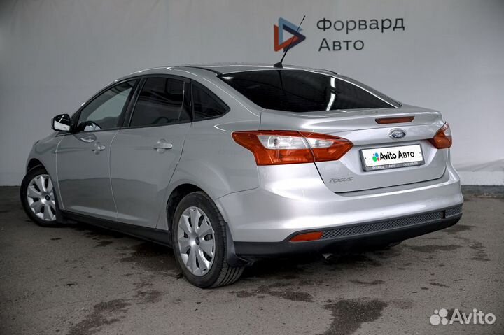 Ford Focus 1.6 МТ, 2012, 195 000 км