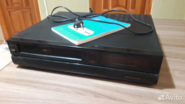 Видеомагнитофон вмц 8220