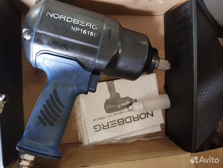 Гайковерт пневматический