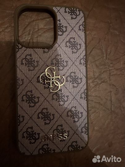 Чехол на iPhone 14 pro max guess реплика