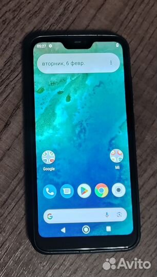 Xiaomi Mi A2 Lite Android One, 3/32 ГБ