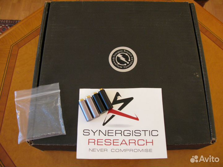 Synergistic Research Element Tungsten акустический