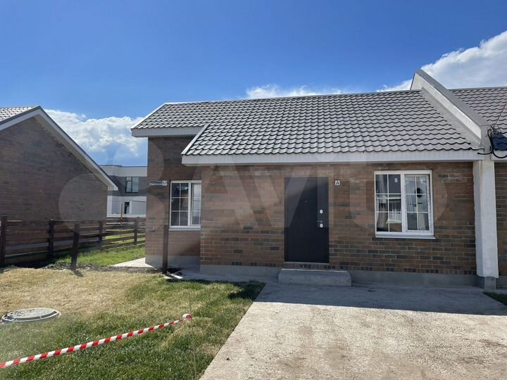 Таунхаус 77 м² на участке 3 сот.