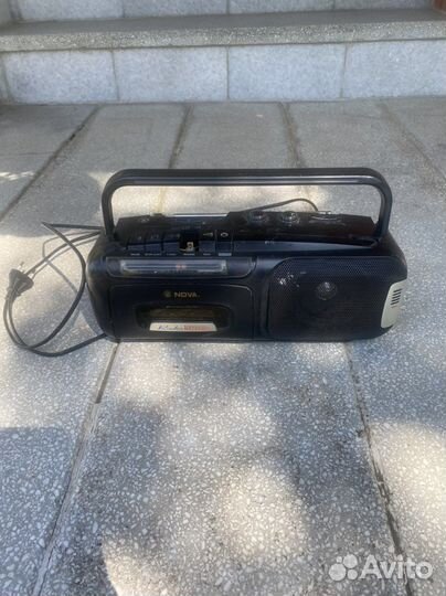 Приемник и магнитофон