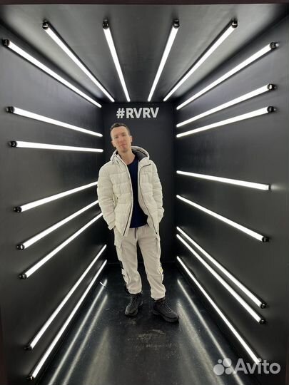 Свой человек в Москве. Курьер