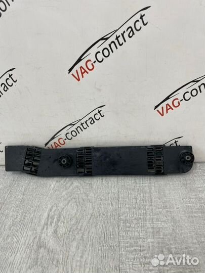 Кронштейн тормозных трубок Skoda Yeti 1.2 2013