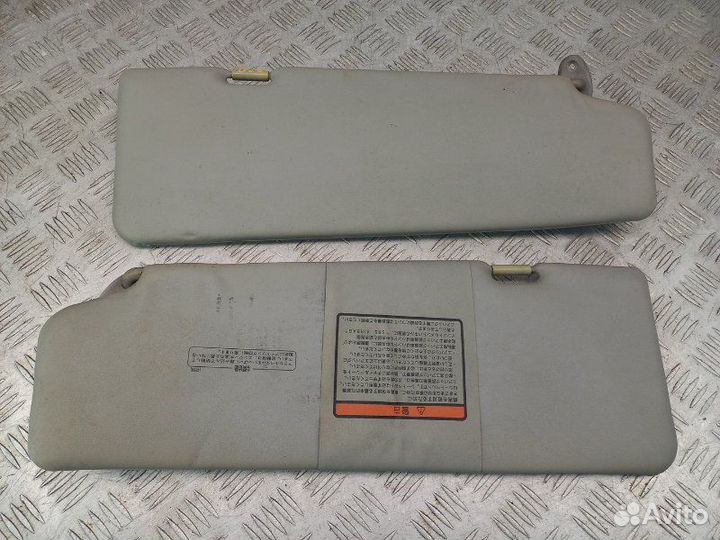 Козырек солнцезащитный Mazda Bongo Friendee 2.5 WL