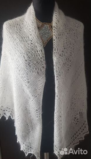 Пуховый платок шаль