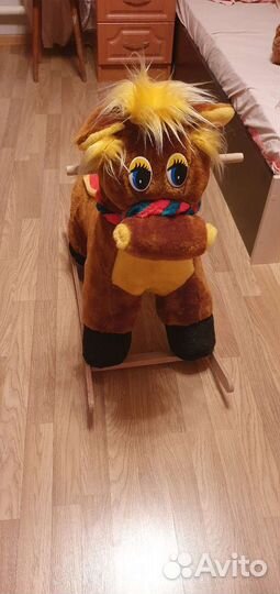 Лошадь качалка