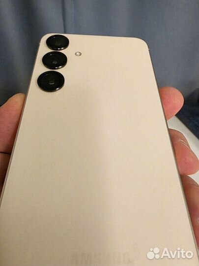 Samsung Galaxy S24+, 12/256 ГБ