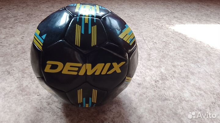 Мяч Demix