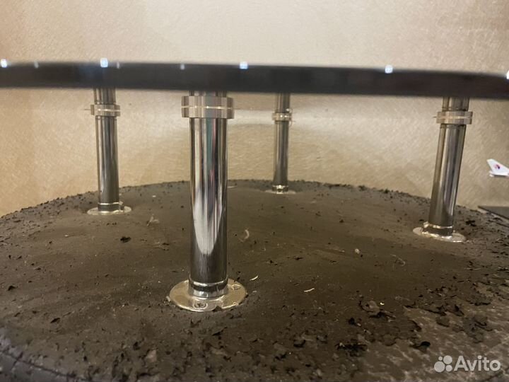 Столик журнальный круглый