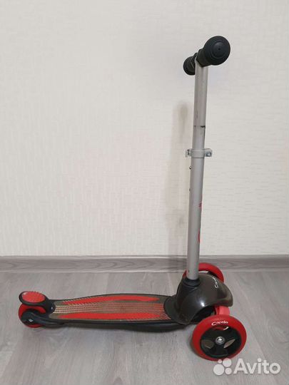 Детский трехколесный самокат Capella