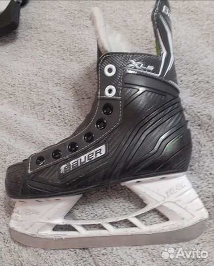 Хоккейные коньки bauer