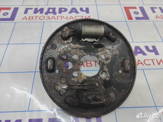 Щит опорный задний левый Nissan Almera Classic (B10) 44030-95F0B