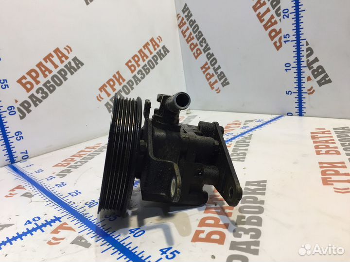 Ниссан Икс Трэйл Насос гидроусилителя руля