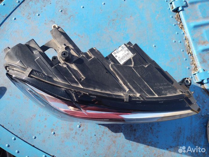Фара правая volkswagen polo