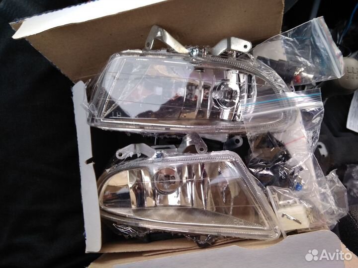 Противотуманные фары Hyundai Accent