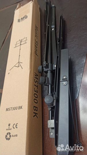 Пюпитр для нот