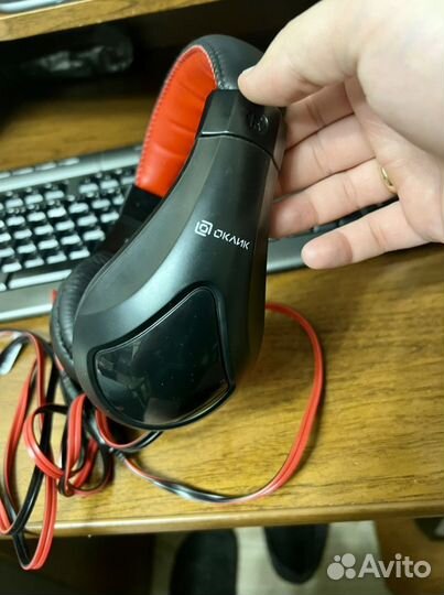 Наушники с микрофоном Oklick HS-L100