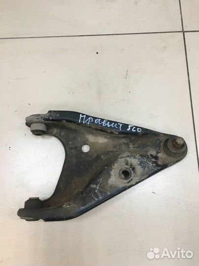 Рычаги подвески передний правый Renault Logan