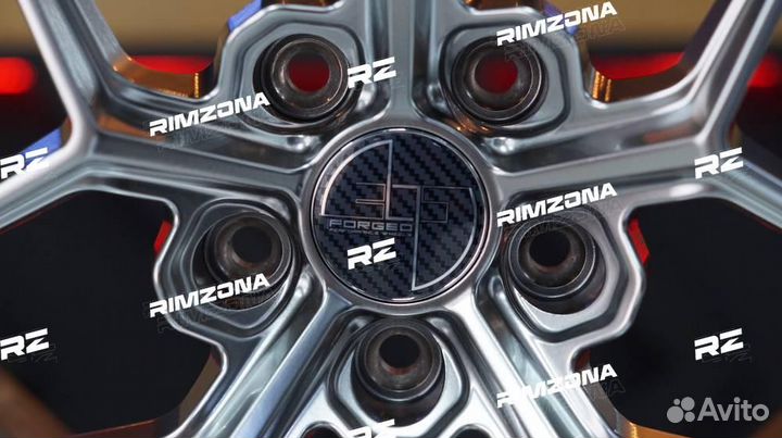 Литые диски HRE R18 5x114.3 srt. Цена за 1 шт