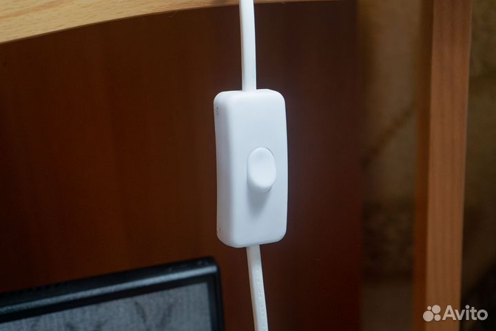 Лампа настольная