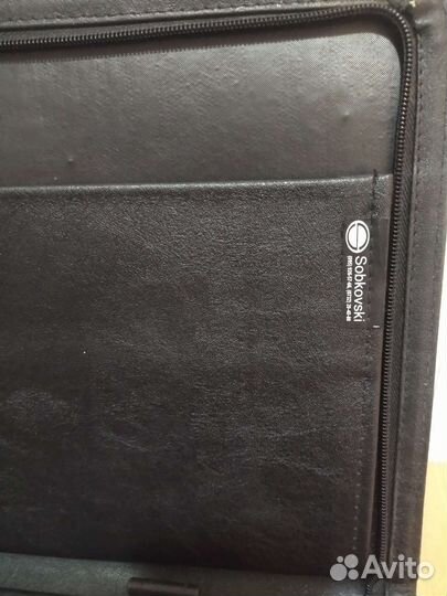 Кожаная папка на молнии для документов
