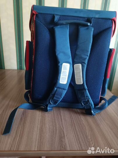 Школьный рюкзак